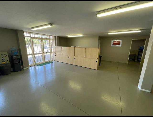 374M² WAREHOUSE TO LET IN KYA SANDS